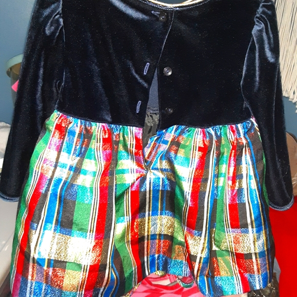 Pretty Christmas Dress 2t